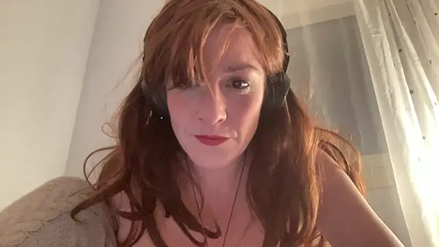 Snapshot of maythegr8ness chatting on March 2025 01:48:01 PM maythegr8ness online show from March 2025 01:48:01 PM