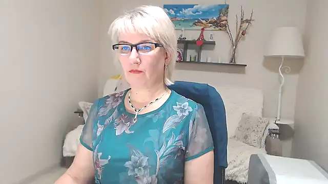 FleurMays online show from December 2024 04:43:02 AM