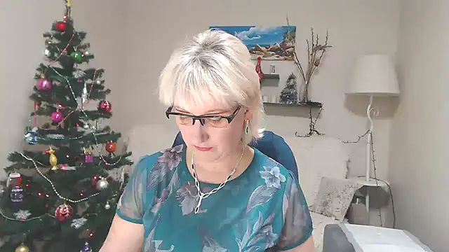 FleurMays online show from December 2024 06:19:01 AM