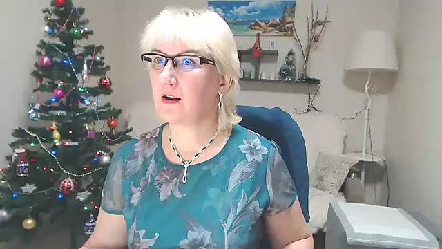 FleurMays online show from December 2024 12:27:02 PM