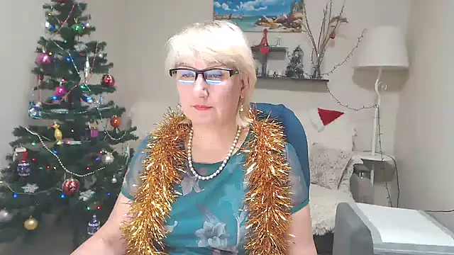 FleurMays online show from December 2024 11:36:01 AM