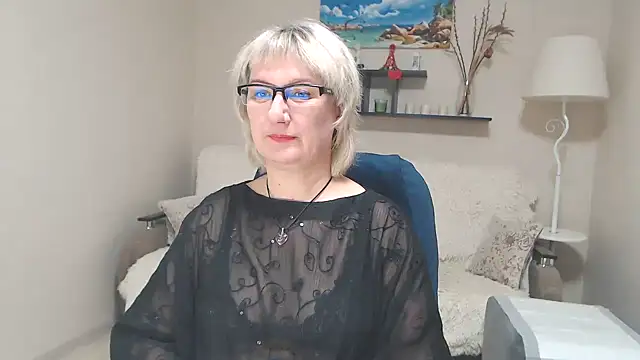 FleurMays online show from January 2025 11:13:02 AM