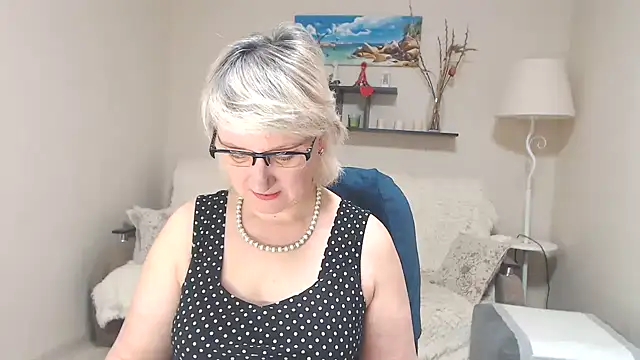 FleurMays online show from March 2025 04:10:01 AM