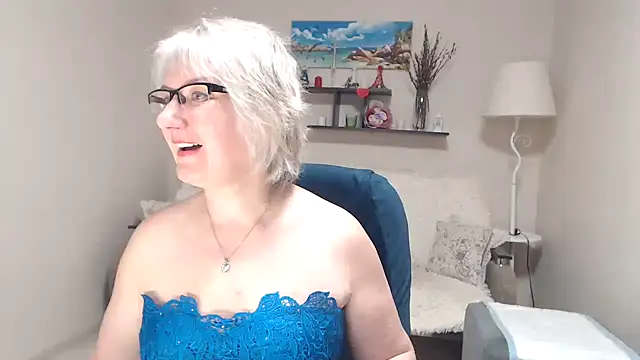 FleurMays online show from April 2026 07:42:01 AM