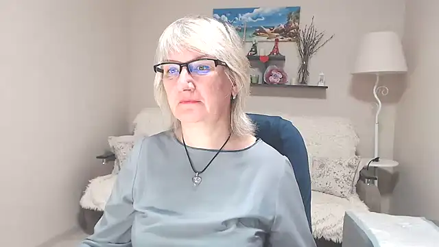 FleurMays online show from June 2026 04:08:01 AM