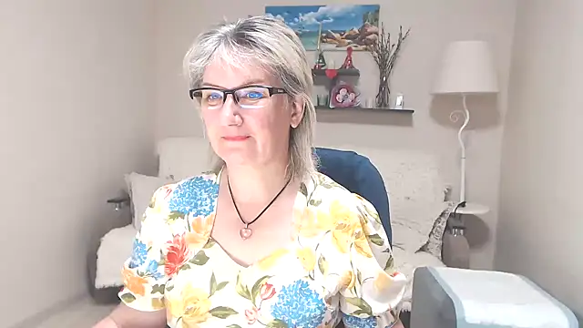 FleurMays online show from June 2026 03:55:01 AM