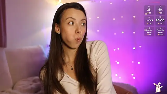 Snapshot of Goldy_Grace_ chatting on January 2025 04:41:01 PM Goldy Grace online show from January 2025 04:41:01 PM