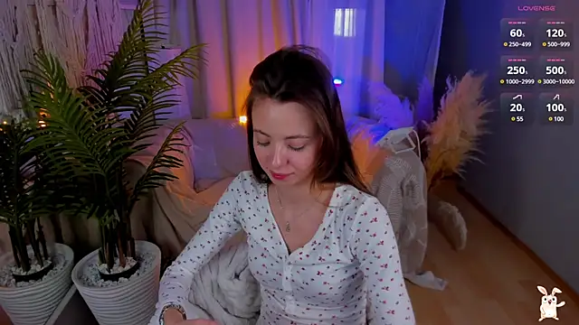 Snapshot of Goldy_Grace_ chatting on January 2025 05:45:02 PM Goldy Grace online show from January 2025 05:45:02 PM