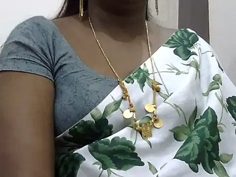 Snapshot of Hot_akshara chatting on September 2025 02:38:01 PM Hot akshara online show from September 2025 02:38:01 PM