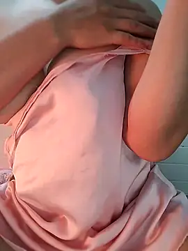 Leva laddy online show from March 2025 10:52:02 PM