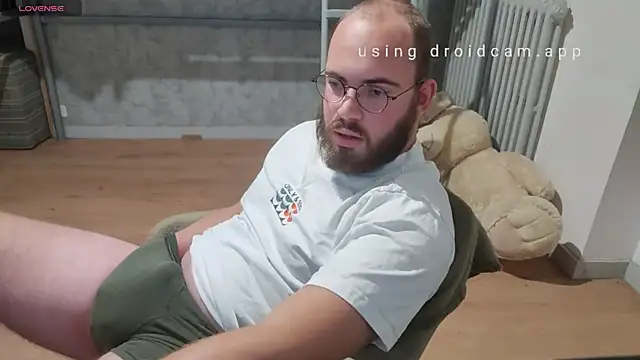 azagoul222 online show from September 2025 08:53:01 PM