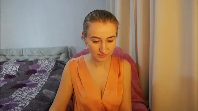 Sophiloren online show from March 2026 11:29:02 AM