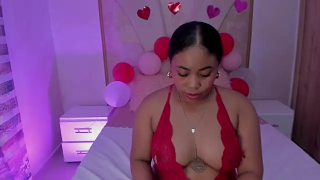 Leah Sweetie online show from February 2025 05:25:02 PM