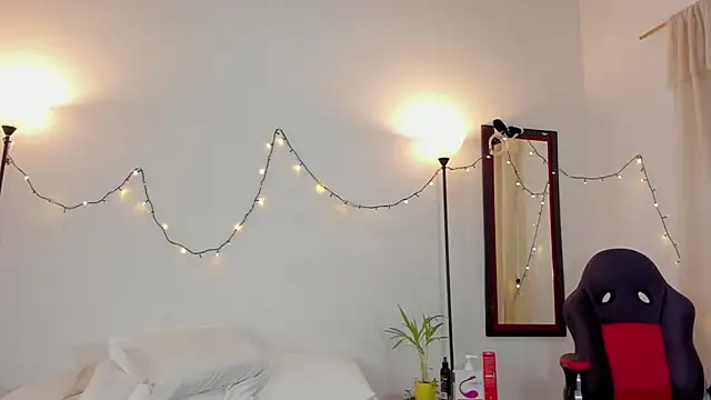 mike tylor01 online show from December 2024 04:32:02 PM