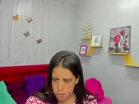 kathina giraldo online show from January 2025 12:37:01 PM