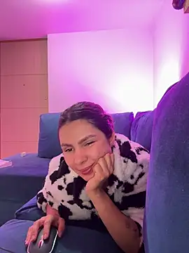 SofiaG  online show from January 2025 02:36:01 PM