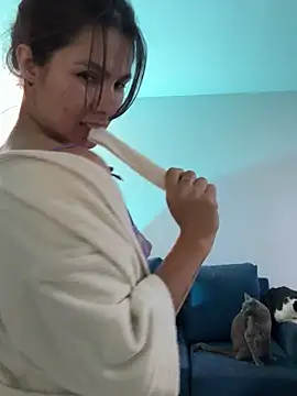 SofiaG  online show from March 2025 01:10:02 AM