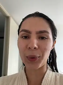 SofiaG  online show from November 2025 07:16:02 PM