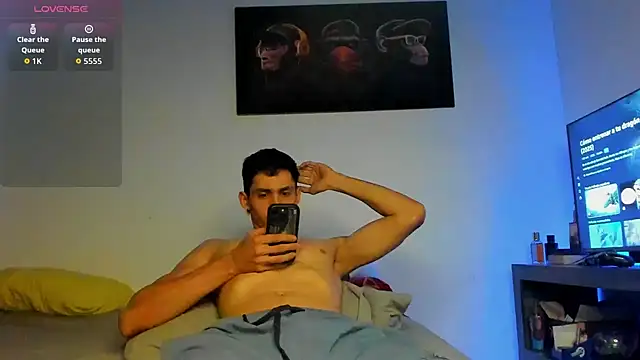 OliverBennet online show from October 2025 01:50:01 AM