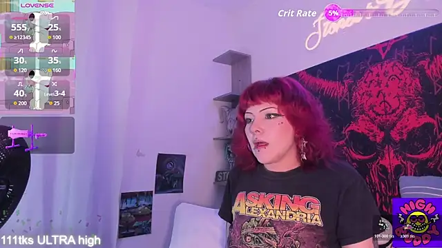 Snapshot of Sarah-Stoner chatting on April 2026 11:50:01 PM Sarah-Stoner online show from April 2026 11:50:01 PM