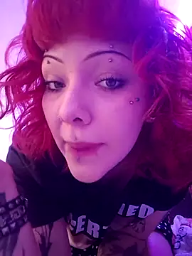 Snapshot of Sarah-Stoner chatting on May 2026 12:27:01 AM Sarah-Stoner online show from May 2026 12:27:01 AM