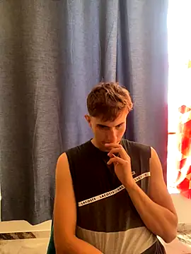 oliver Lz online show from October 2025 03:23:02 PM