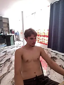 Snapshot of oliver_Lz chatting on February 2026 08:31:02 PM oliver Lz online show from February 2026 08:31:02 PM