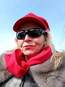 CassandraSandra44 online show from February 2025 04:00:01 PM