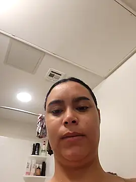 Snapshot of cinnaminnie chatting on February 2026 06:26:02 PM cinnaminnie online show from February 2026 06:26:02 PM