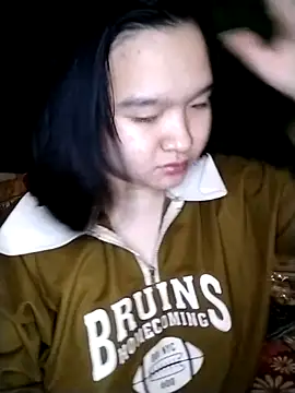 Snapshot of Thomgdee chatting on February 2025 12:17:02 PM Thomgdee online show from February 2025 12:17:02 PM