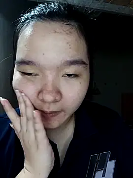 Snapshot of Thomgdee chatting on October 2025 01:17:02 AM Thomgdee online show from October 2025 01:17:02 AM