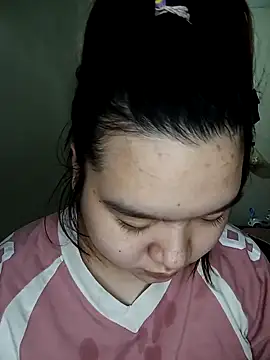 Snapshot of Thomgdee chatting on October 2025 01:17:01 AM Thomgdee online show from October 2025 01:17:01 AM