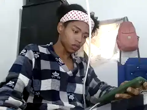 miriam775 online show from December 2024 02:16:01 PM