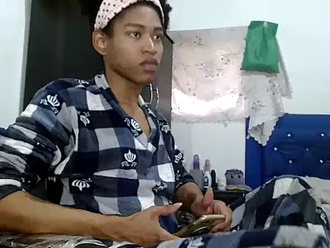 miriam775 online show from December 2024 12:38:01 PM