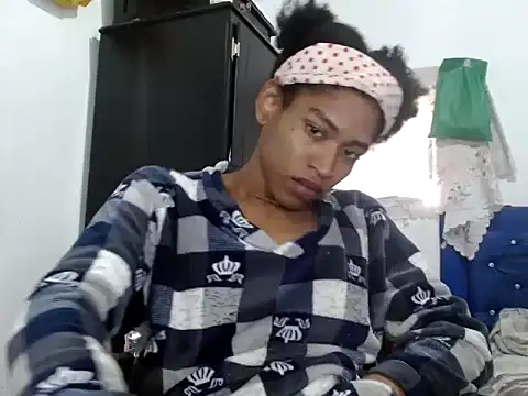 miriam775 online show from December 2024 03:42:02 PM