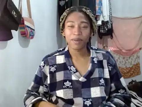 miriam775 online show from February 2025 03:15:02 PM