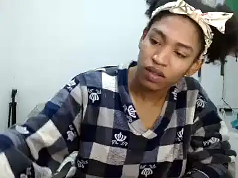 miriam775 online show from September 2025 03:28:02 AM