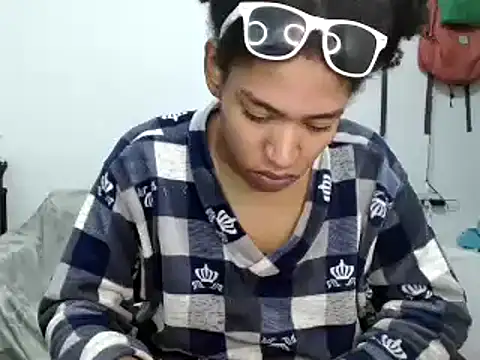 miriam775 online show from September 2025 10:48:02 AM