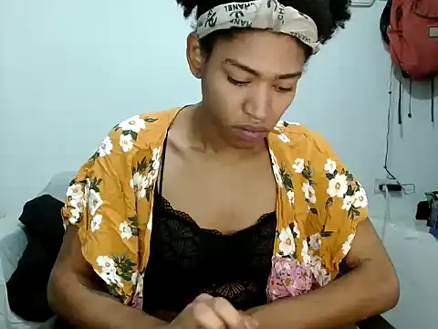 miriam775 online show from October 2025 11:18:02 AM