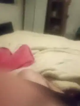 Snapshot of taradobbsafadok chatting on March 2025 12:05:01 AM taradobbsafadok online show from March 2025 12:05:01 AM