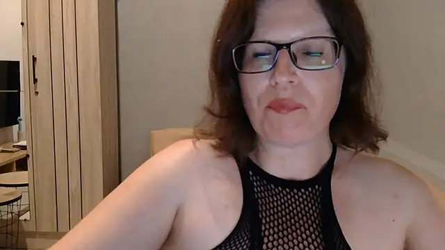 Snapshot of CrimsonMistress chatting on September 2025 09:41:02 PM CrimsonMistress online show from September 2025 09:41:02 PM