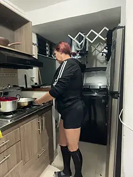 anastasia and jordan online show from February 2026 10:05:01 AM