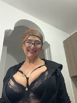 anastasia and jordan online show from April 2026 07:22:01 AM
