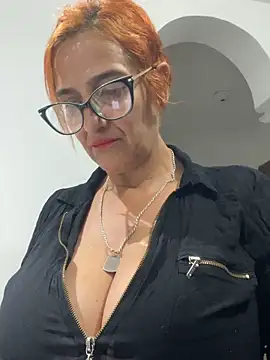 anastasia and jordan online show from May 2026 09:37:01 AM