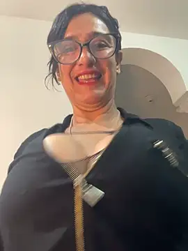 anastasia and jordan online show from June 2026 09:18:01 AM