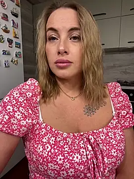 Cute Hot Alice online show from June 2026 09:25:02 PM