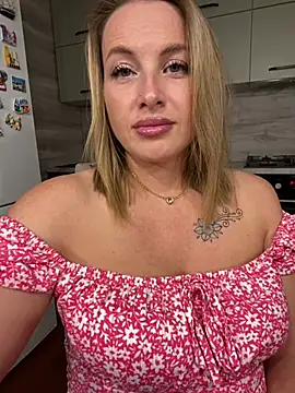 Cute Hot Alice online show from June 2026 07:27:02 PM