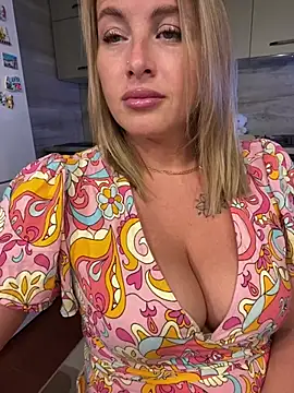 Cute Hot Alice online show from June 2026 08:15:01 PM
