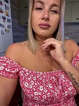 Cute Hot Alice online show from July 2026 07:21:01 PM