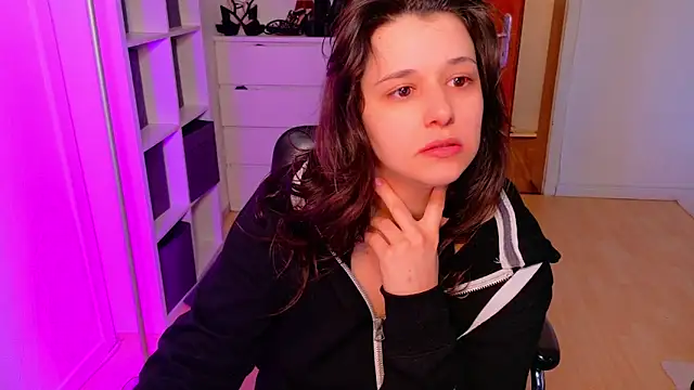 jenna-sxy19 online show from March 2025 12:46:02 PM